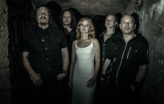 COLOSALIST announce new album “Two Suns” via Hoggorm Music